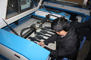 數(shù)字化轉(zhuǎn)型中的跨界探索 東莞市大朗藍鑫皮具加工廠的數(shù)碼通訊產(chǎn)品之路